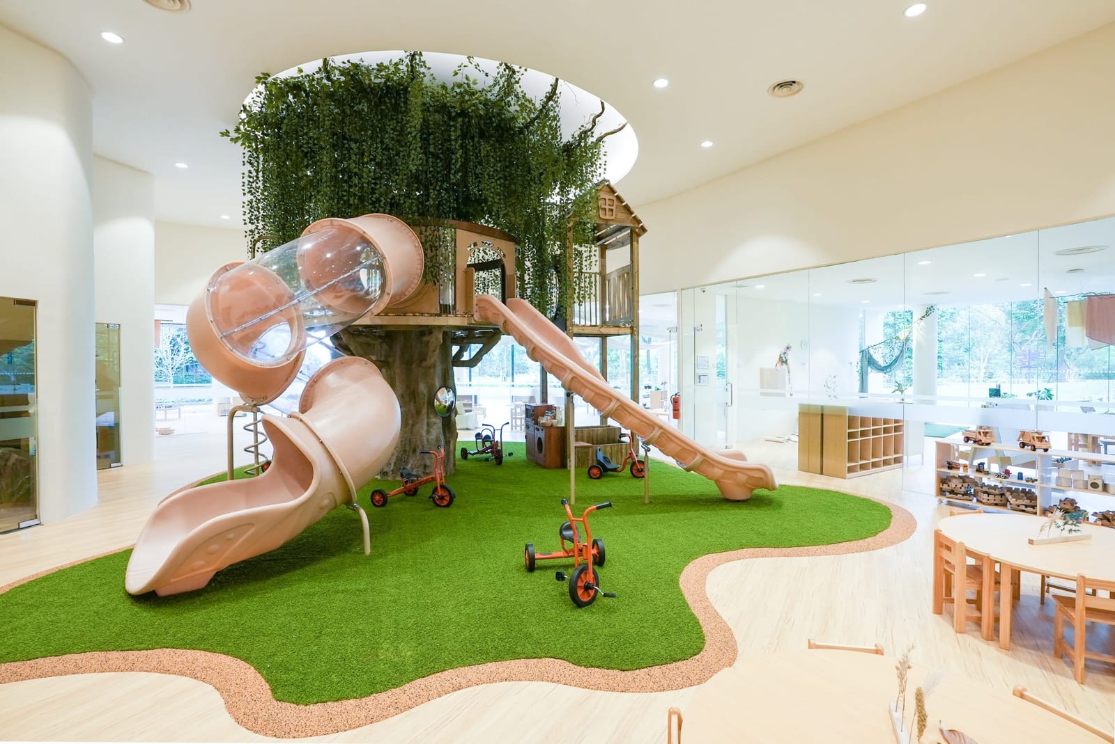 Among globally mobile families, choosing a nursery is rarely viewed as an isolated educational decision. It is often the first step in a carefully considered pathway that may ultimately lead through the world’s leading preparatory schools, universities and professional networks. Increasingly, parents are selecting not simply for classroom quality, but for the opportunities and relationships that begin long before formal schooling.