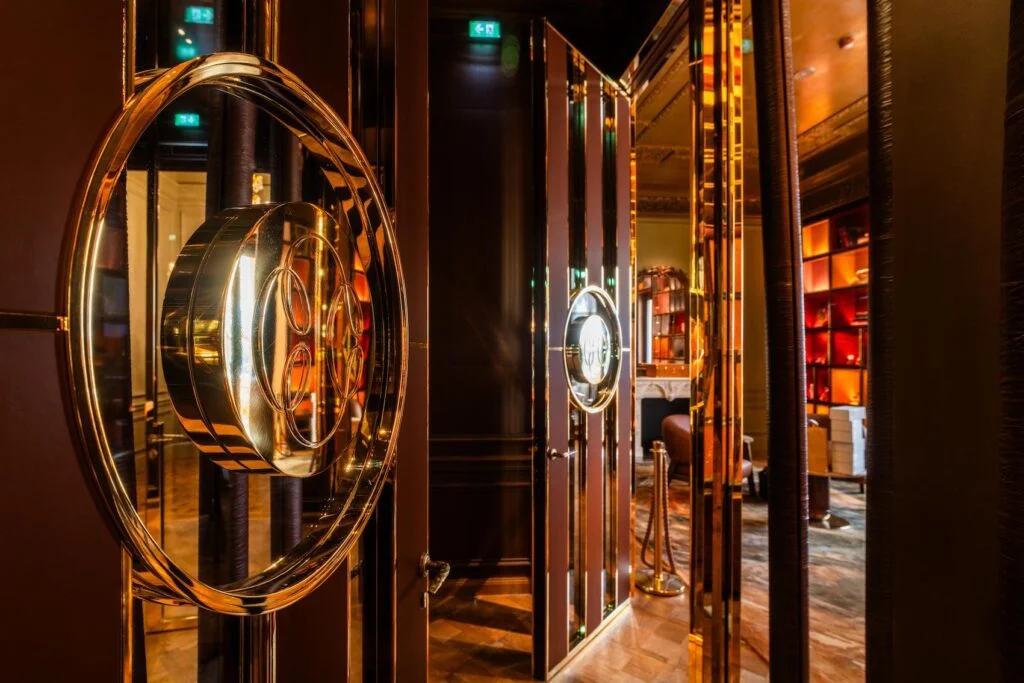 Opened inside François Blanc’s former quarters at the Casino de Monte-Carlo, the Monte-Carlo Cigar Club combines controlled membership, serious cigar storage and the hospitality infrastructure of Société des Bains de Mer. Its importance lies less in spectacle than in whether a newly built room can acquire the social memory of an institution.